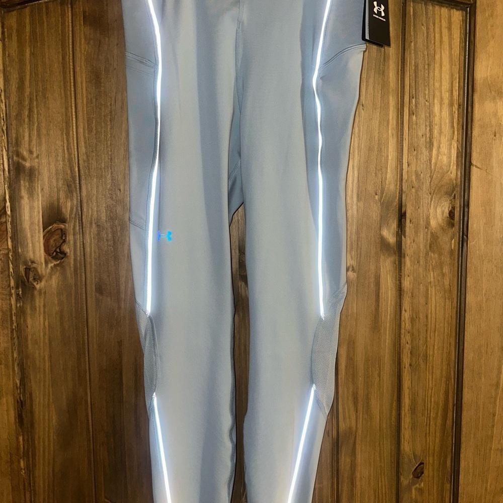 Under Armour Compression Ankle Length Leggings - Picture 5 of 7